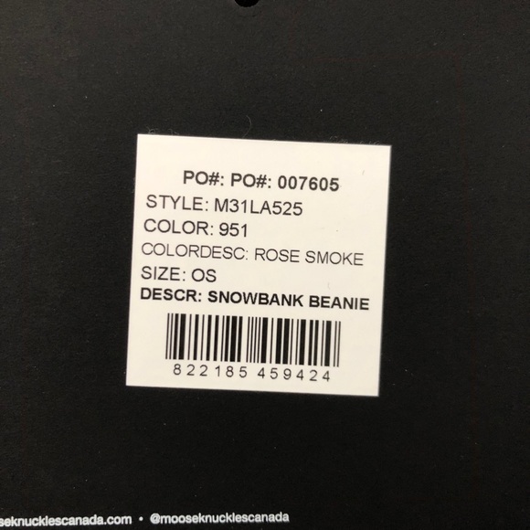 Moose Knuckles Hat - Picture 6 of 9